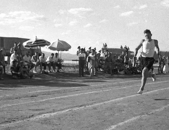 Images/1951 1LF 1950  Aquaba Sports Cups684.jpg